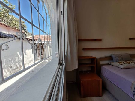 Eski Foça'da Müstakil Girişli, Bahçeli 2+2 Deniz Manzaralı Satılık Bitişik 2 Daire - Görsel 28