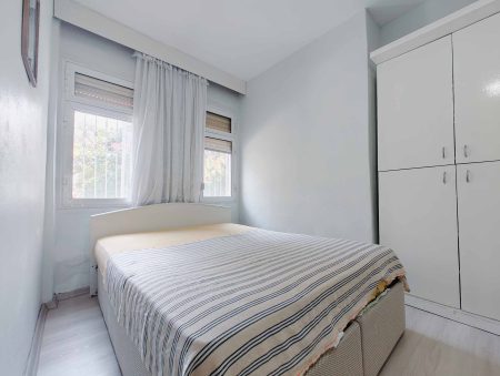 Eski Foça'da Müstakil Girişli, Bahçeli 2+2 Deniz Manzaralı Satılık Bitişik 2 Daire - Görsel 46