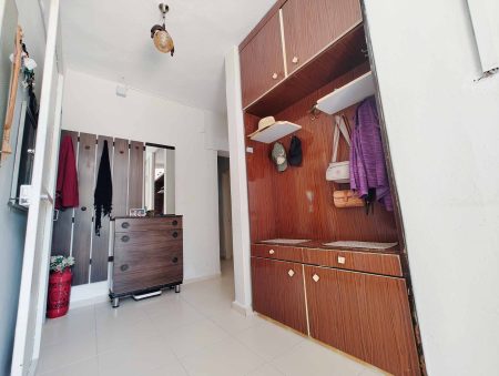 Eski Foça'da Müstakil Girişli, Bahçeli 2+2 Deniz Manzaralı Satılık Bitişik 2 Daire - Görsel 17