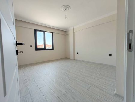 Foça Yenibağarasında Satılık Geniş 2+1 Daire - Görsel 23